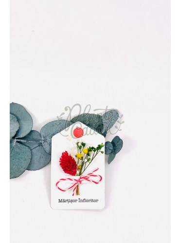 Martisor cartonas  cu magnet cu flori uscate
