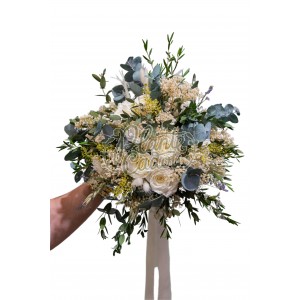Buchet de mireasa cu flori prezervate