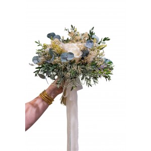 Buchet de mireasa cu trandafiri prezervati